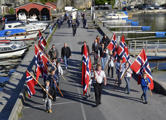 Innmarsj Gundersholmen 20150517 Innmarsj Gundersholmen 20150517